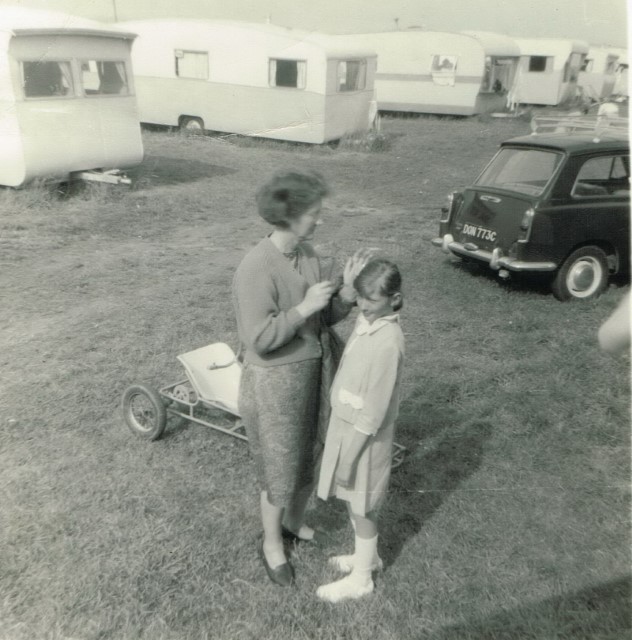 Denise Bedford and Aunty Elsie 03
