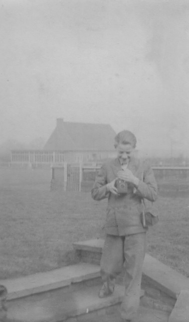 Jacky Neale 5B aunt Kaths Brother5D 01
