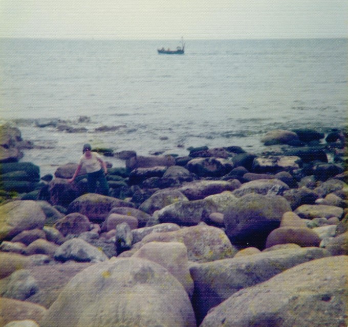 Janet On The Rocks 01
