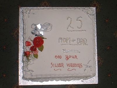 Audrey and Ronald Benson - Silver wedding cake
