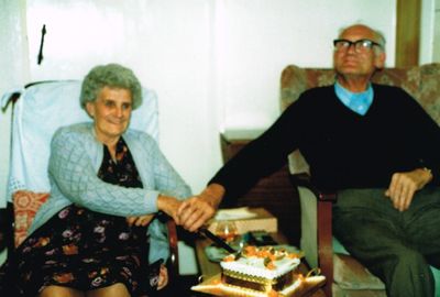 Vi and Les 101
