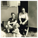 Filename=Dad_-_Uncle_Cliff_and_Lynne.jpg
Filesize=3727KiB
Dimensions=2047x2048
Date added=Aug 10, 2022 Dad_-_Uncle_Cliff_and_Lynne.jpg