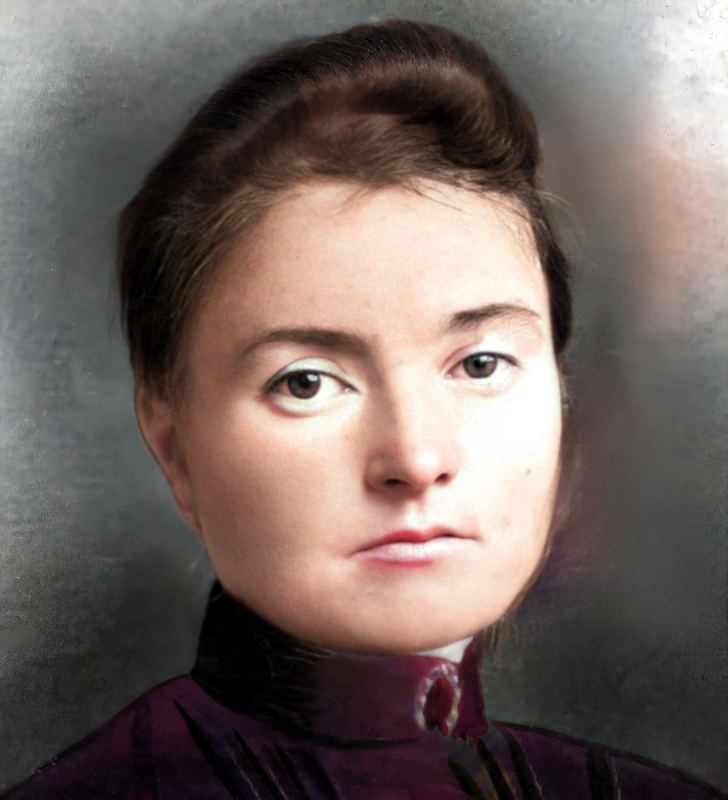 Annie McCluskey
