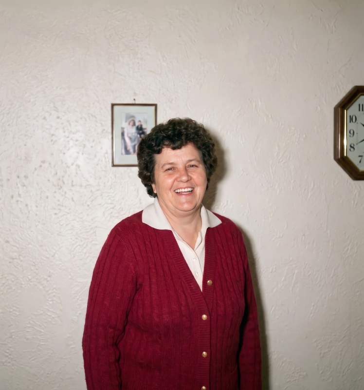 Annie Cooper - 01

