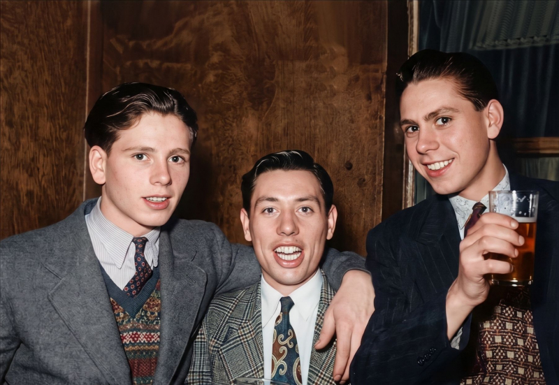 Dad - Friend - Uncle Ron -having a pint
