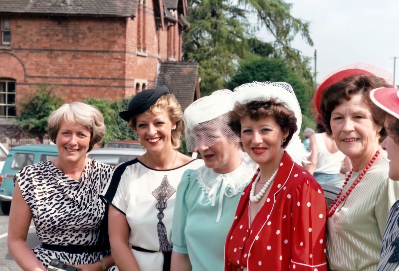 Lane Girls - 01
