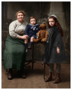Bertha_Hunt_and_Mary_Edith_Stafford_1~0.jpg